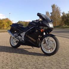 Honda VFR 750 ***SOLGT***
