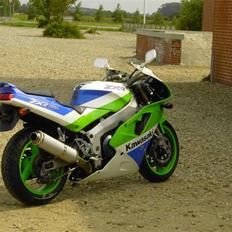 Kawasaki zxr 900ccm SOLGT!!!