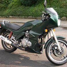 Yamaha XJ 900