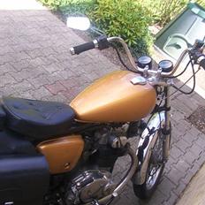 Honda cb 350 twin
