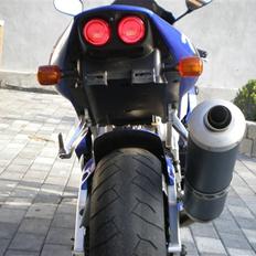 Yamaha Yzf R1 