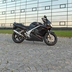 Honda VFR 750 (SOLGT okt 09)