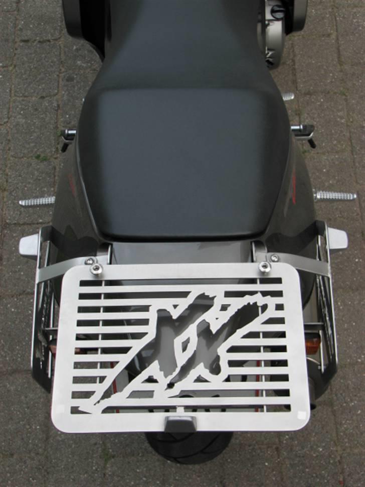 Honda CBR 1100XX Super Blackbird - Bagagebærer i rustfri til Givi topboks. billede 18