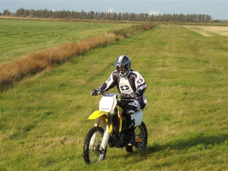 Suzuki RM-Z 450 k6 -[SOLGT]- billede 10