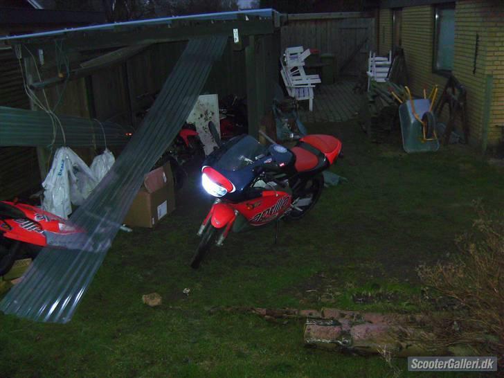 Honda CR 125R billede 18