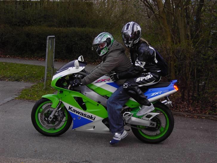 Kawasaki zxr 900ccm  SOLGT!!! billede 3