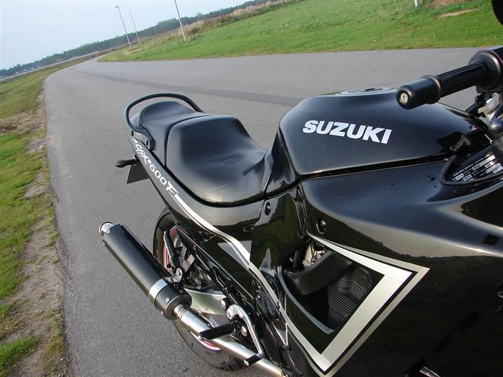 Suzuki GSX 600 F - Flotte linier.. billede 16