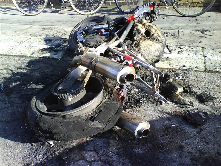 Cagiva Raptor 1000  billede 9