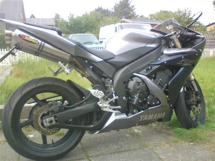 Yamaha R1 SOLGT billede 4