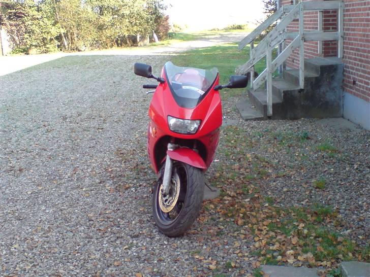 Suzuki RF600R billede 2