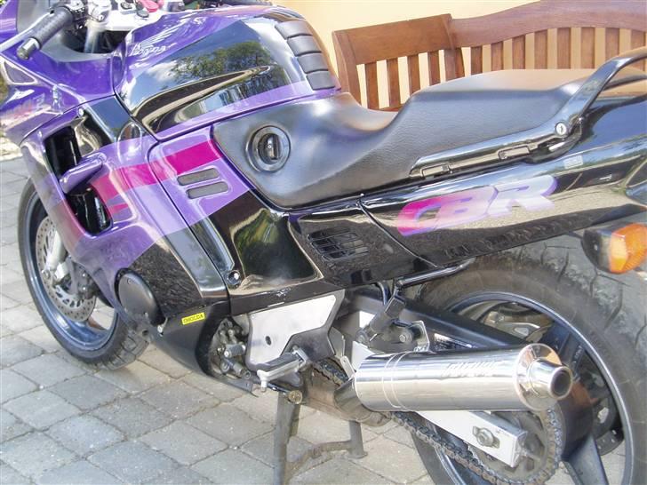 Honda CBR 1000F (SOLGT) billede 15