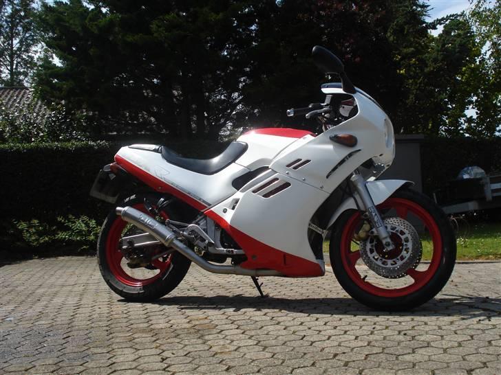 Suzuki Gsx-r 250 !*SOLGT*! billede 7
