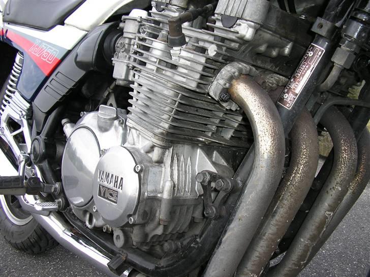 Yamaha XJ750f (Solgt) - Vil have nye forrør sat på i løbet af vinteren billede 6