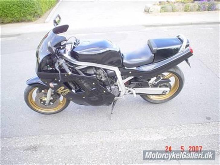 Suzuki GSXR750 (solgt) - Nymalet guld-fælge 06`.. (Billede fra forrige ejer) billede 15