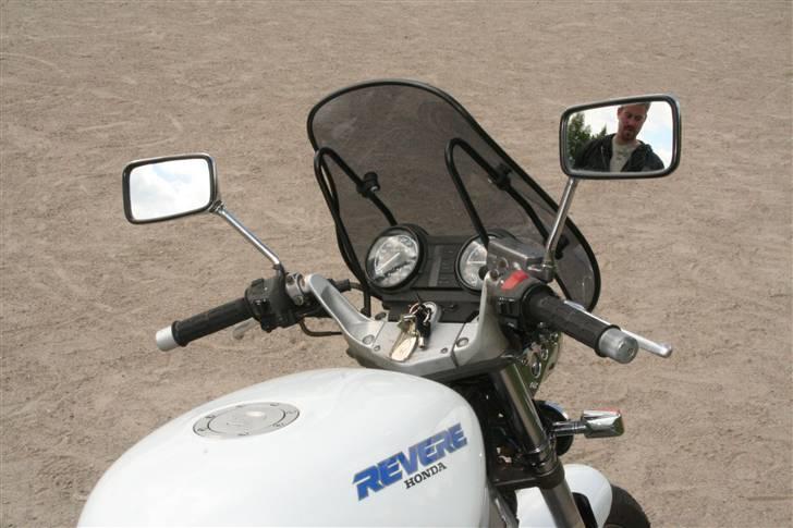 Honda NTV Revere 650 billede 4