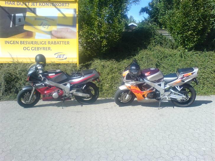 Yamaha FZR 600 US - Solgt - Et billede fra en lille tur med den gamle.. billede 7