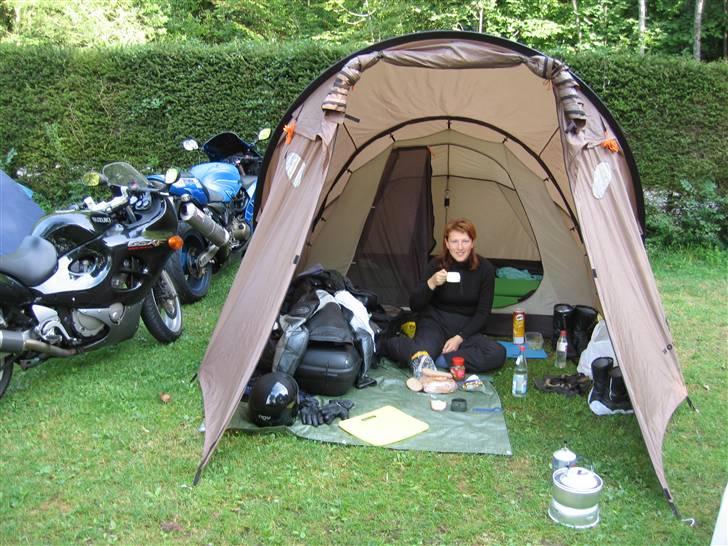 Kawasaki ZX12R - Wolfcamper indian eye 5. perfekt til mc ferie .. billedet er fra Kroatien  billede 13