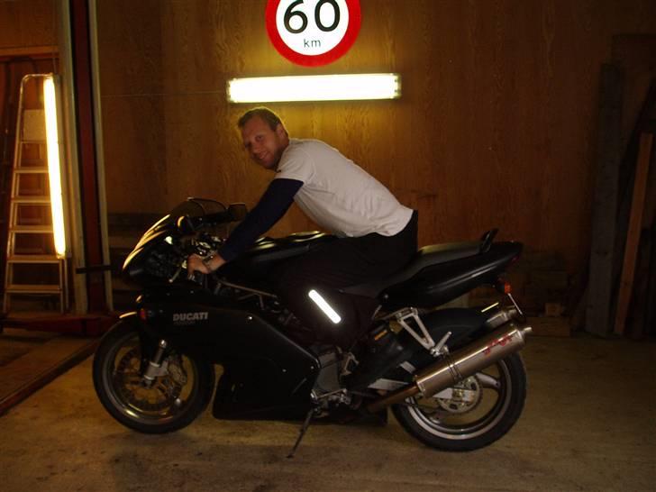 Ducati 750 Sport i.e. (Solgt!!) billede 2