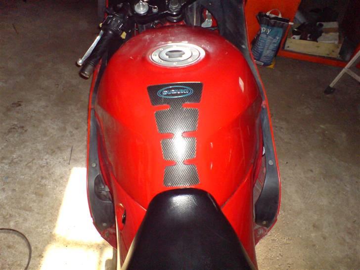 Suzuki RF600R billede 5