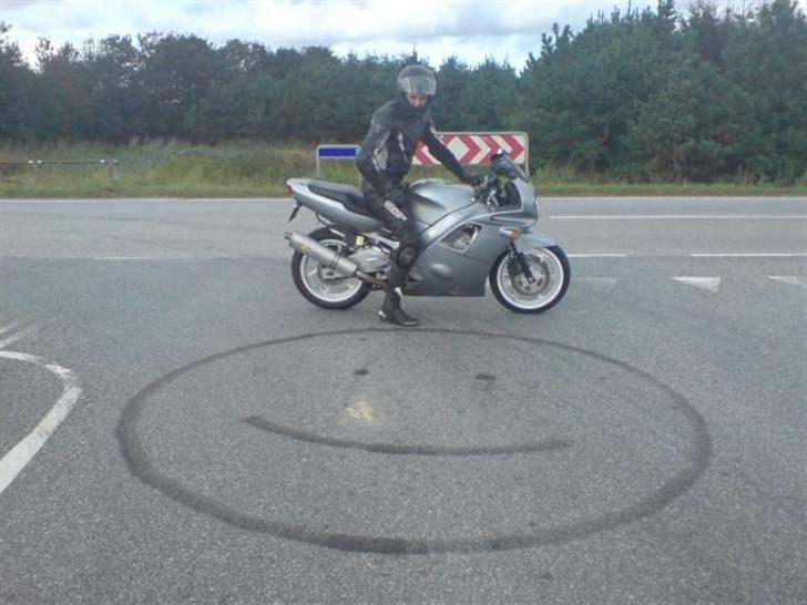 Honda Cbr 600 F2 (Solgt) billede 4