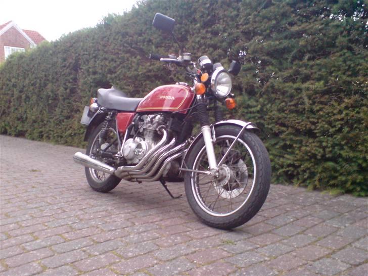 Honda     CB 400 Four  Solgt - På rundturen for at familien ku se den:P billede 2