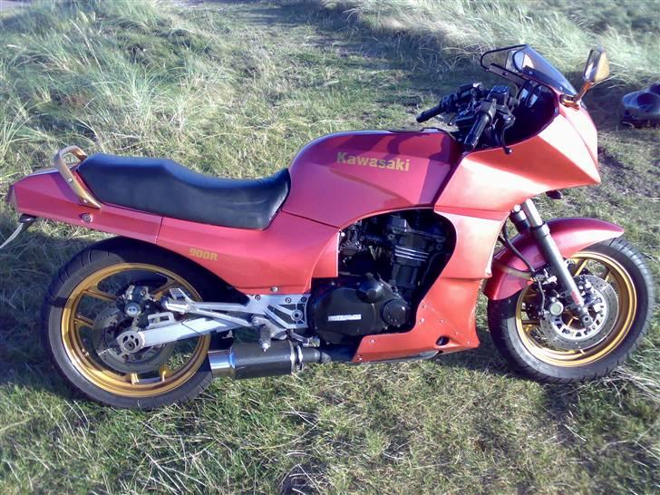 Kawasaki GPz 900r Ninja "Solgt" billede 16