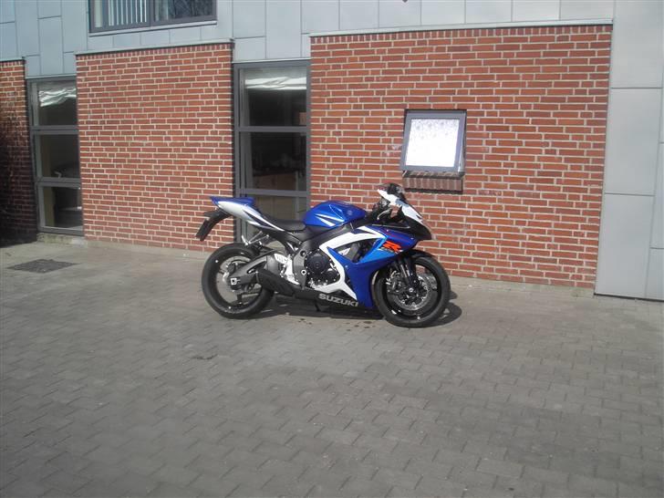 Suzuki gsxr 750 (SOLGT) billede 1