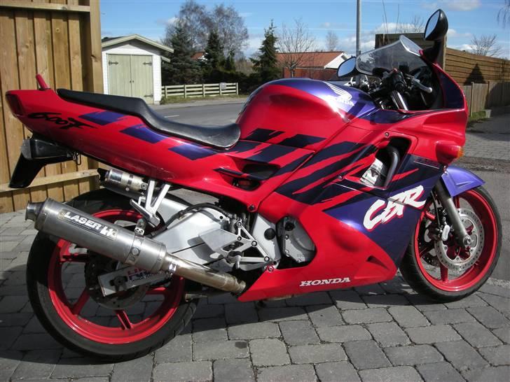 Honda CBR 600f billede 2