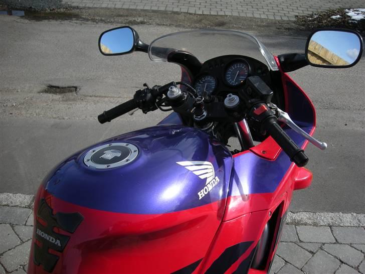 Honda CBR 600f billede 4