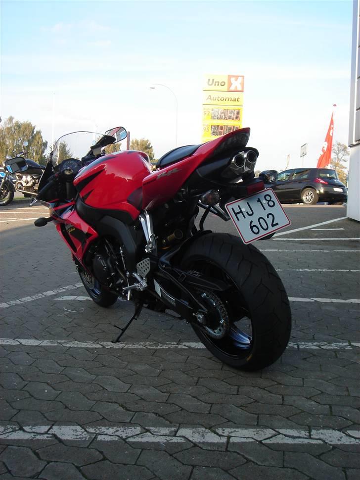 Honda CBR1000RR FireBlade billede 4