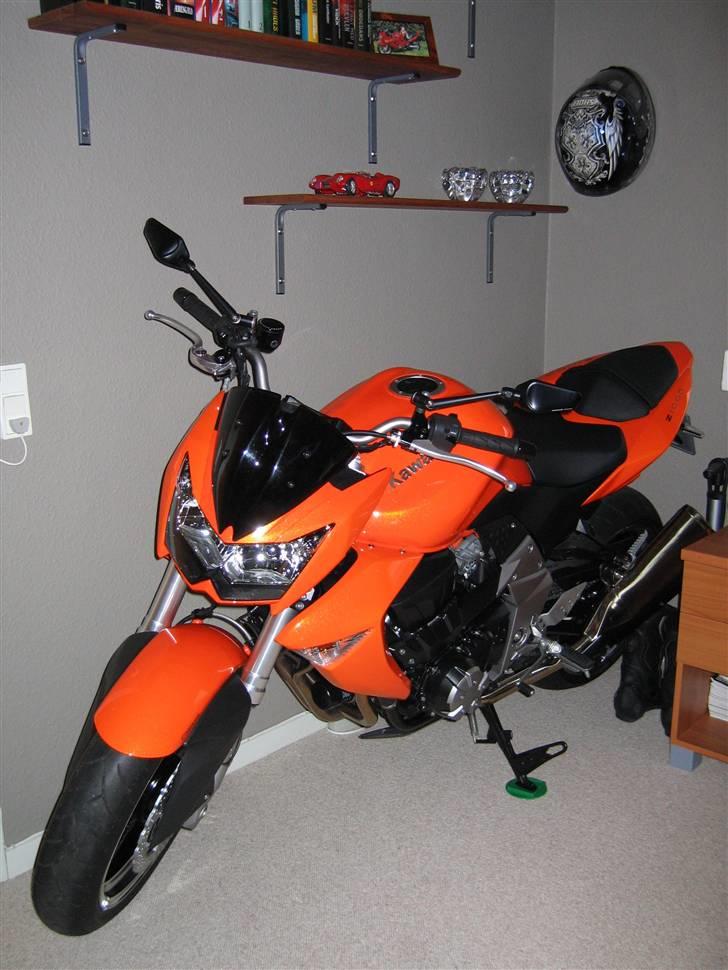 Kawasaki Z 1000 " solgt " - Her står den så til det bliver forår igen;-)) billede 15