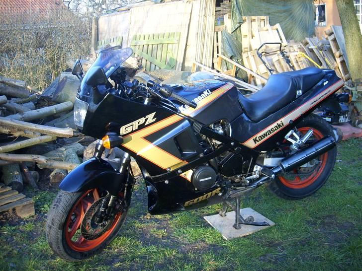 Kawasaki gpz 600r billede 1