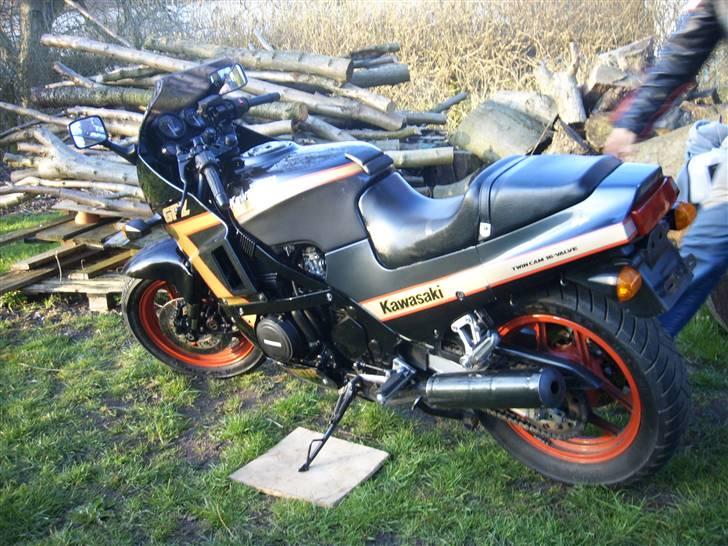 Kawasaki gpz 600r billede 2