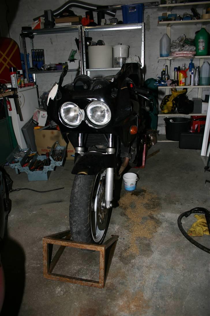 Yamaha FZR 1000 billede 2