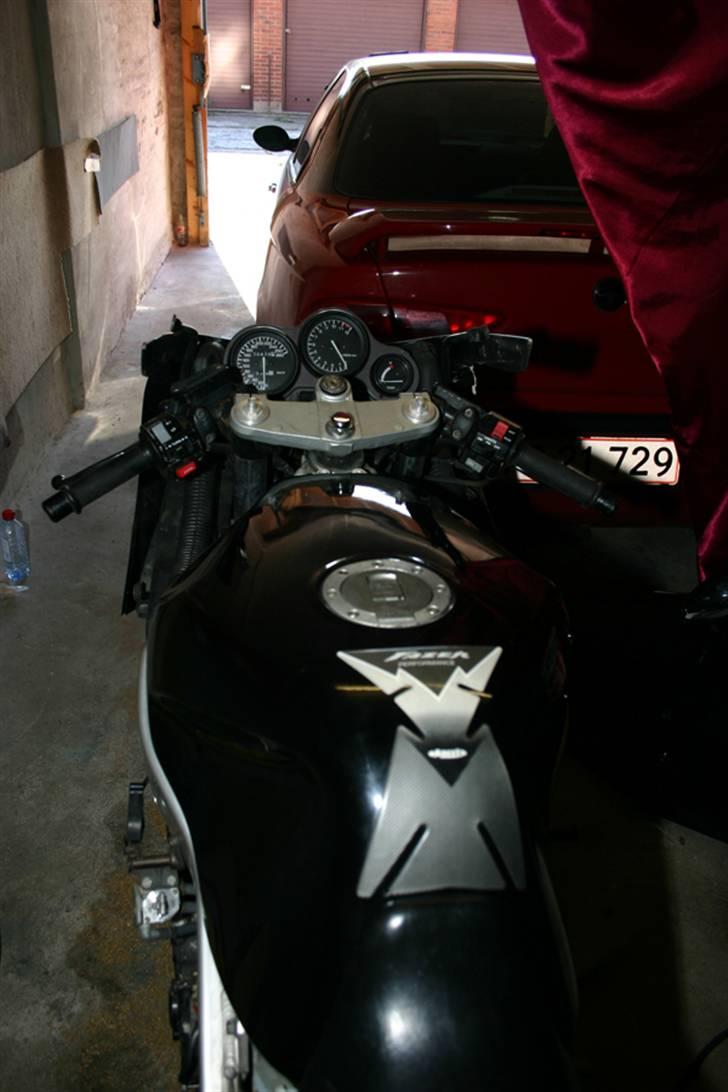 Yamaha FZR 1000 billede 3