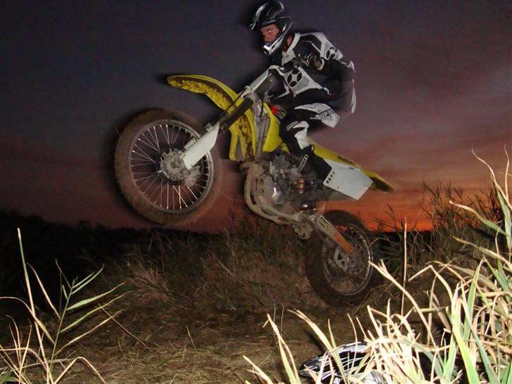 Suzuki RM-Z 450 k6 -[SOLGT]- billede 15