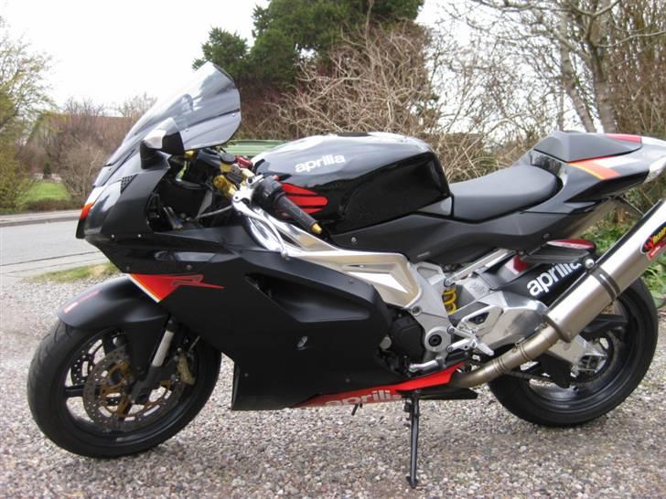 Aprilia RSV 1000 R "Solgt" billede 1