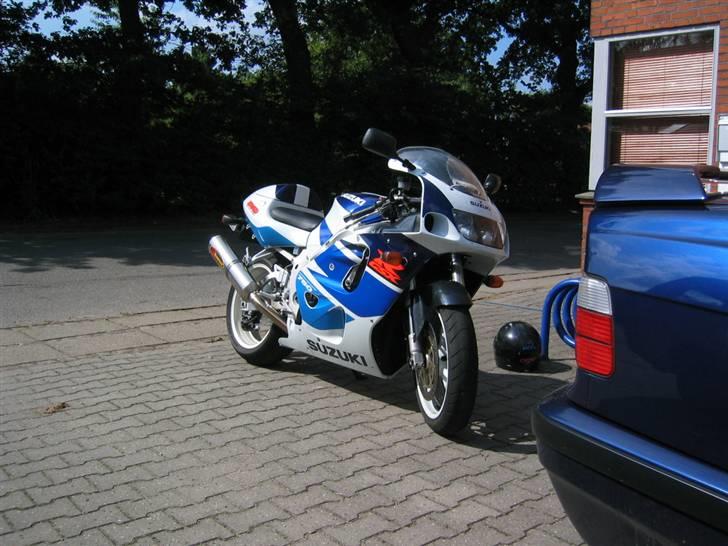 Suzuki GSX 750R billede 5