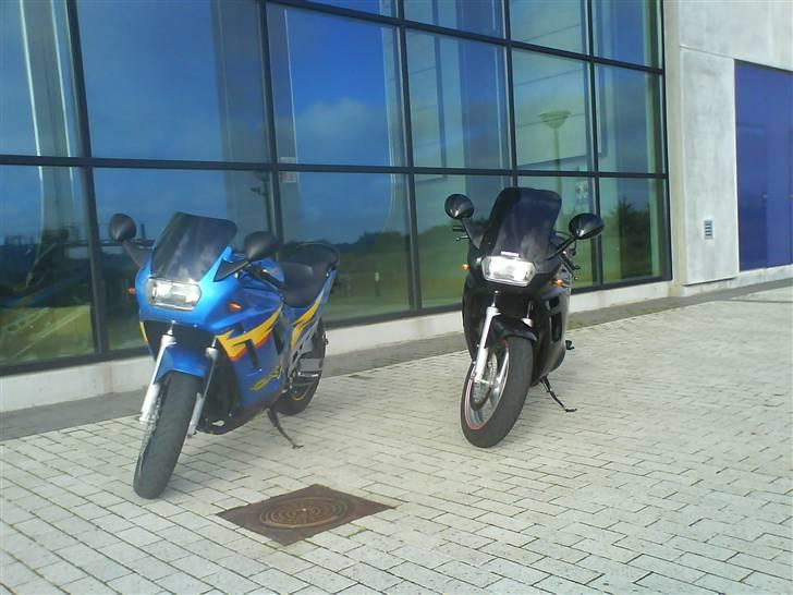 Suzuki GSX 600 F - Forfra...  billede 19