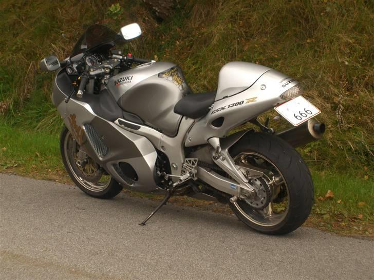 Suzuki GSX1300R Hayabusa :Silver - Med chrom hjul på billede 16