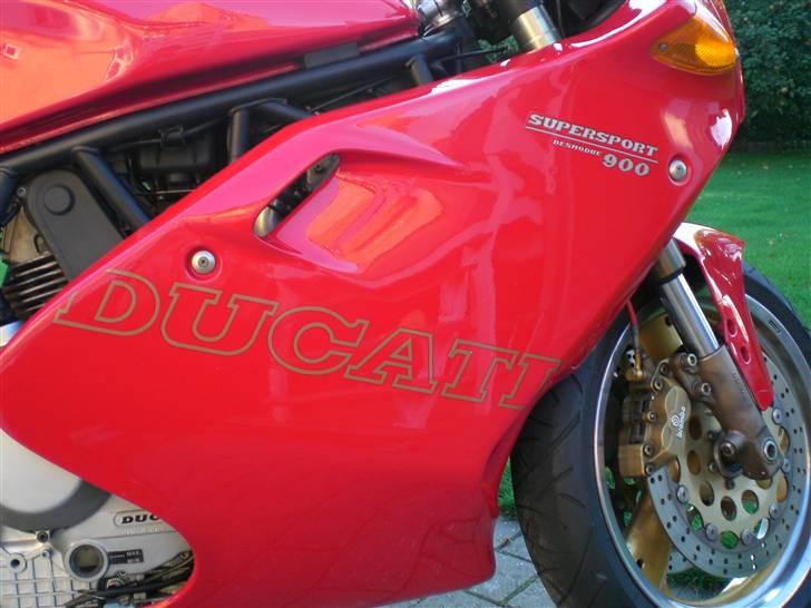 Ducati 900 SS Supersport billede 4