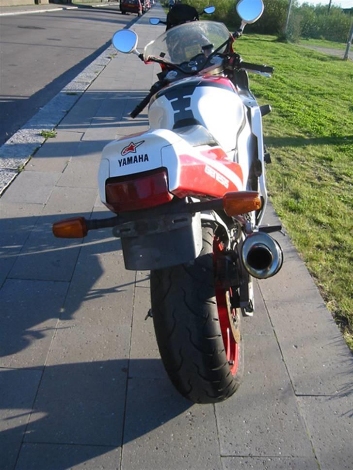 Yamaha FZR EXUP 1000 billede 3