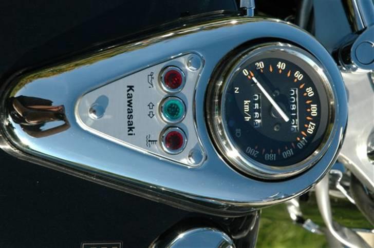 Kawasaki VN800 CLASSIC - Cyklens speedometer, det kan vise over 110km/t. ;-) billede 10