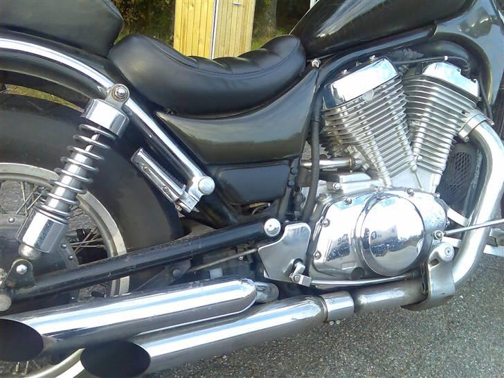 Suzuki Intruder vs 700 billede 6