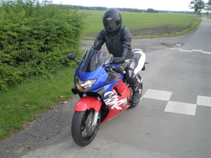 Suzuki GSX-R 250 - "Op på hesten" :P billede 14