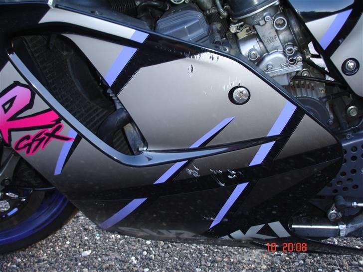 Suzuki GSX 750 R *solgt* billede 6