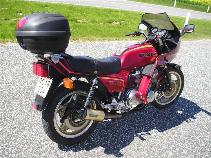Honda CB 750 billede 2