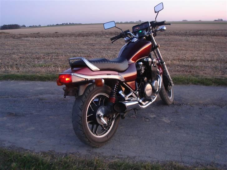 Honda 650 Nighthawk billede 2