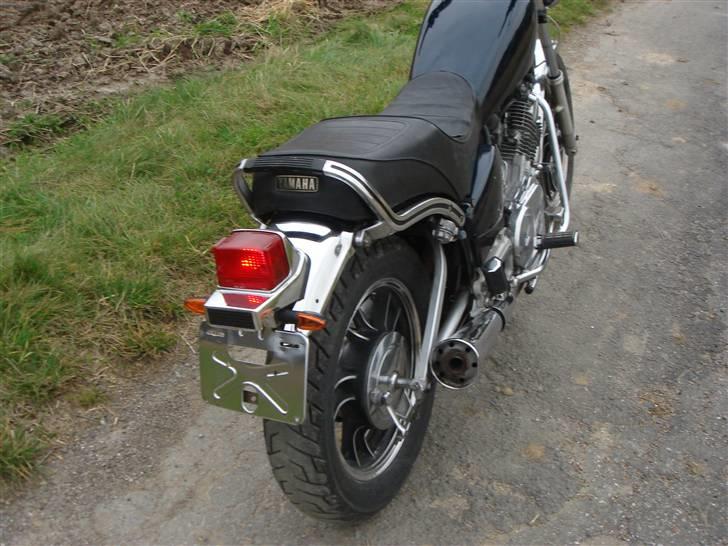 Yamaha XV 750 SE *SOLGT* billede 2