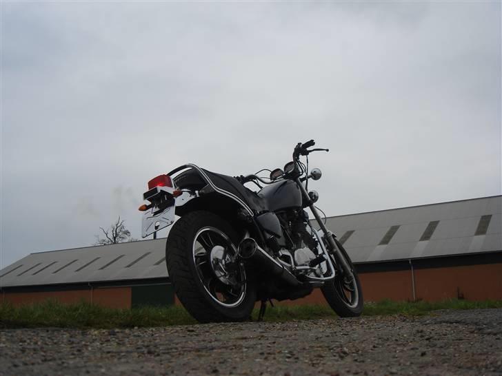 Yamaha XV 750 SE *SOLGT* billede 4